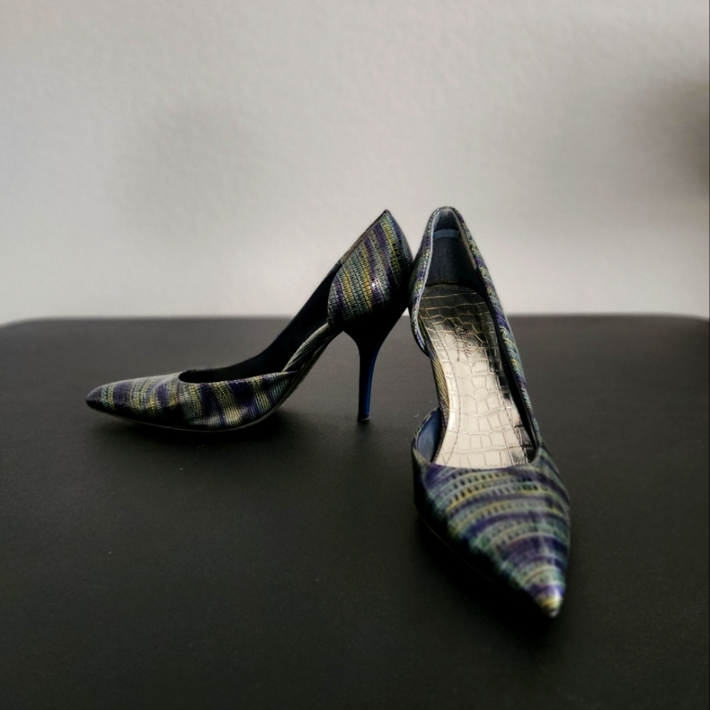 Multicolor heels
